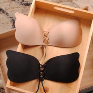 Soutien-gorge adhésif push-up invisible sans bretelles avec laçage ajustable à l’avant